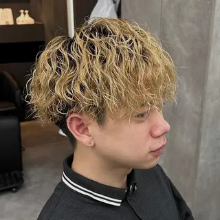 メンズ 釜谷 健二郎のヘアスタイル