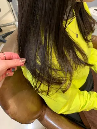 セミロング カラー ✨カラー支持No.1 🧸ワキ カナコ🧸のヘアスタイル