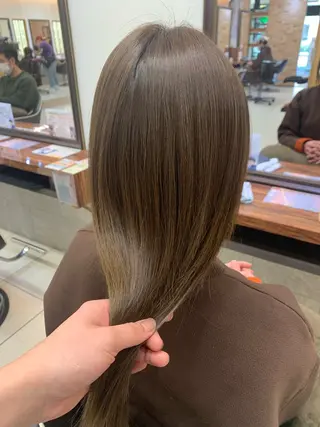 セミロング カラー EARTH kazu🐰のヘアスタイル