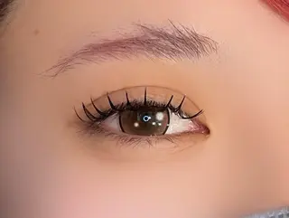 マツエク・マツパ 似合わせまつパ× 透け感カラー/ゆりのヘアスタイル