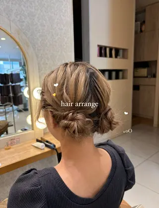 セミロング ヘアアレンジ ブリーチなしカラー/ 暖色カラー/艶カラーのヘアスタイル