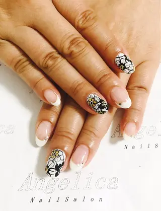 ネイル Angelica ネイリストのネイルデザイン