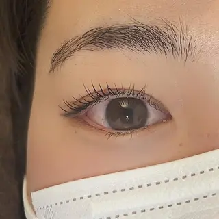 マツエク・マツパ Ali'i YURIの眉毛・アイブロウイメージ