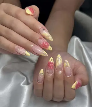 ネイル いちご ちゃんのネイルデザイン