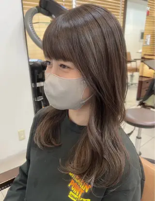 セミロング カラー 頭皮×髪質改善 透明感カラー💎中村のヘアスタイル