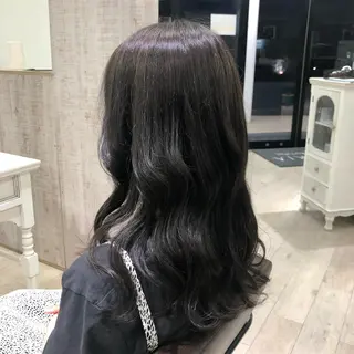 ロング 村上 佳織のヘアスタイル