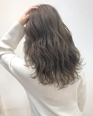セミロング カラー 横浜ブリーチムラ直し ハイトーン/ブリーチのヘアスタイル