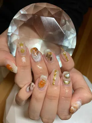 ネイル LAVISH nail salonのネイルデザイン