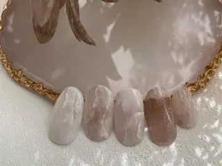 ネイル Elle. ASAMIのネイルデザイン