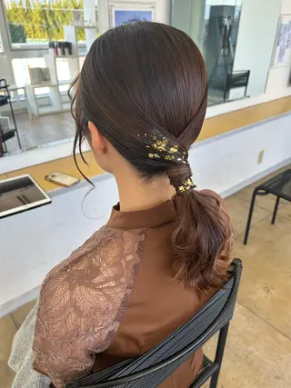 セミロング ヘアアレンジ 小澤 志穂のヘアスタイル