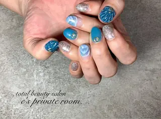 ネイル LAVISH nail salonのネイルデザイン