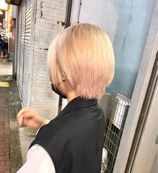 ショート メンズ ツヤ髪矯正 Kanaのヘアスタイル