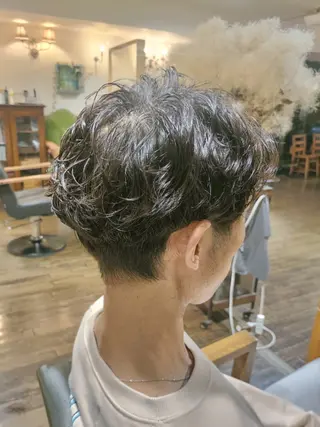 メンズ パーマ ASAKO ✴︎アメリシュシュのヘアスタイル