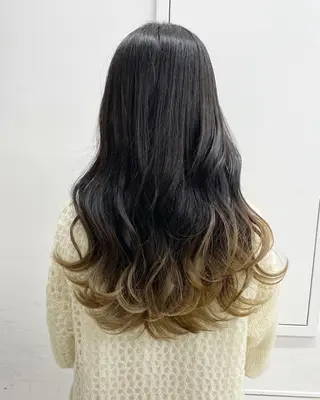 セミロング カラー 【公式】amble luxe池袋東口🩷のヘアスタイル