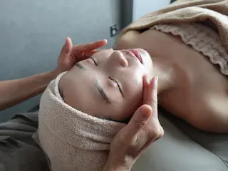 Luu HANARE 和モダンサロンのエステ・リラクイメージ