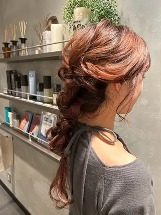 ロング カラー ヘアアレンジ タナカ カナ🫧のヘアスタイル