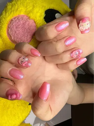 ネイル リボン、ガーリー パーツ放題専門店のネイルデザイン