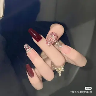 ネイル Theone栄店 伊藤のネイルデザイン