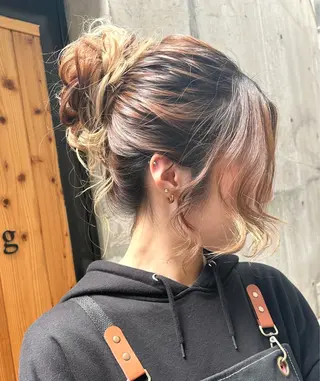 ロング ヘアアレンジ メンズ多数⚡ブリーチ 特化💚Acchonのヘアスタイル