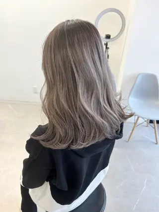 カラー 辻優太/韓国ヘア/メ ンズ/ダウンパーマのヘアスタイル