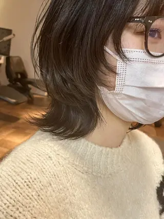 ミディアム 韓国ヘア/暖色カラー 新美多英のヘアスタイル