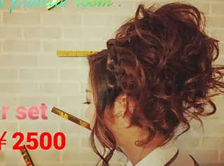 ヘアアレンジ LAVISH nail salonのネイルデザイン