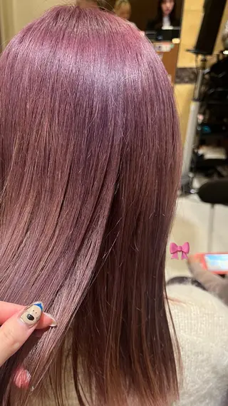 ミディアム カラー ルナ|縮毛矯正 ×デザインカラー🥝のヘアスタイル