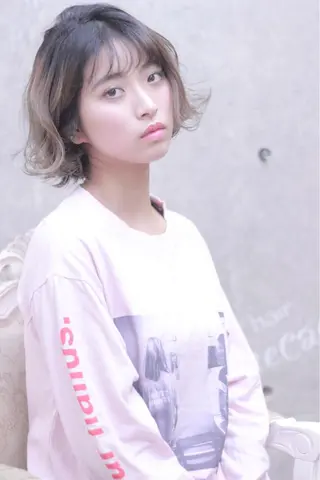 ミディアム カラー 及川 光のヘアスタイル