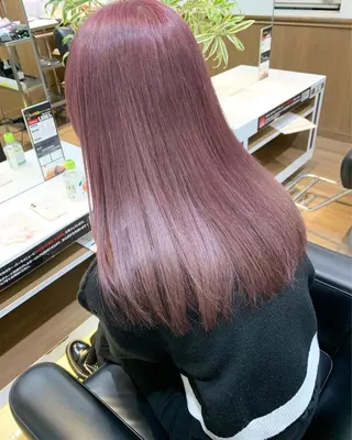 セミロング カラー 薄田 珠美のヘアスタイル