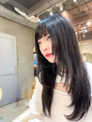 ロング カラー 透明感カラー/韓国 レイヤーmomokaのヘアスタイル