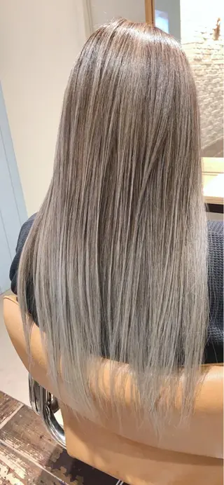 カラー 菊地 良太のヘアスタイル