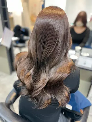 ロング 柳田 光のヘアスタイル