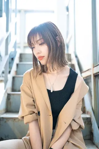 ミディアム カラー Lazo/ 原弥和子のヘアスタイル