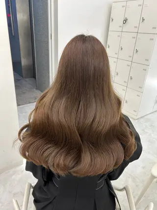 ロング 艶髪ハイトーンカラー 渋谷🎀ririkaのヘアスタイル