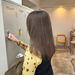 カラー fand / HINAのヘアスタイル