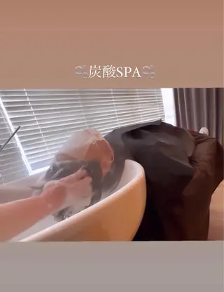 Topstylist YUKIのヘアスタイル