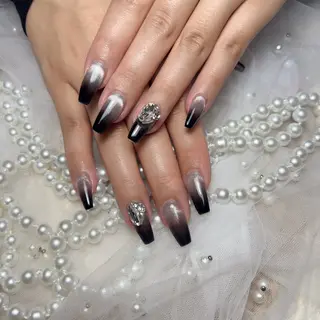 ネイル Maggie Nail🦩のネイルデザイン