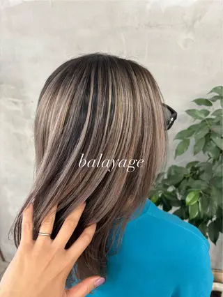 カラー ✨透明感艶カラー ✨💍Yuri💍のヘアスタイル