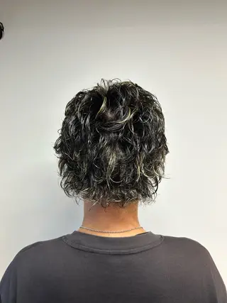 カラー パーマ メンズ 相澤 拳のヘアスタイル