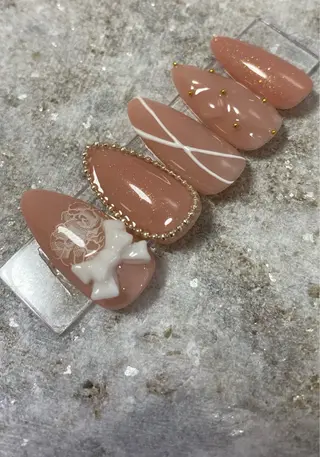 ネイル Bavardage Nailのネイルデザイン