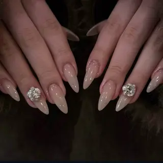 ネイル BERA NAILSのネイルデザイン