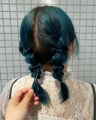 ミディアム ヘアアレンジ 艶髪ブリーチカラー /府中/Mizukiのヘアスタイル