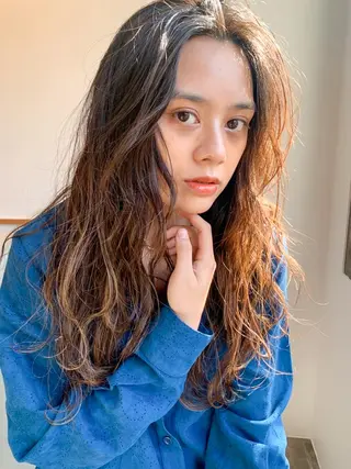 ミディアム カラー パーマ CEINE【セーヌ】 三軒茶屋のヘアスタイル