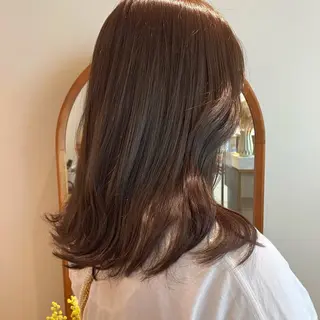 カラー HIYO RIのヘアスタイル