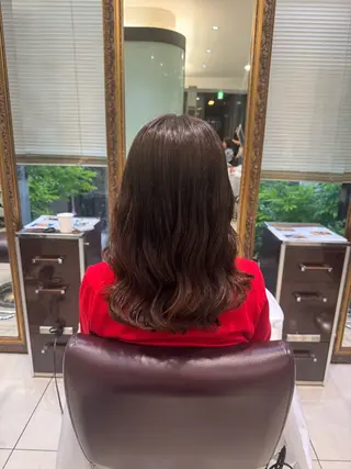 セミロング 大人可愛い♡コテ巻き パーマ🌼杉田 萌恵のヘアスタイル