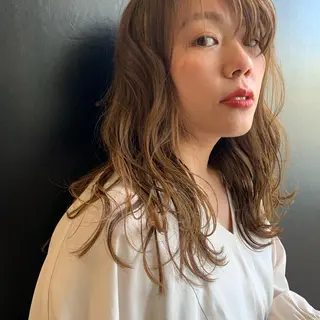 セミロング 仁和山 健汰のヘアスタイル