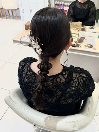 ロング ヘアアレンジ 宮永 璃沙のヘアスタイル