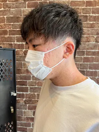 ショート カラー パーマ ヘアアレンジ メンズ キッズ ネイル マツエク・マツパ アイブロウ 久木原 ゆりのヘアスタイル