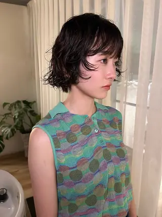 ショート パーマ ボブ・レイヤー ・パーマ【iri】のヘアスタイル