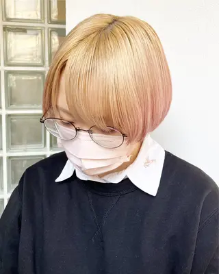 ショート fumikaブリーチ /デザインのヘアスタイル